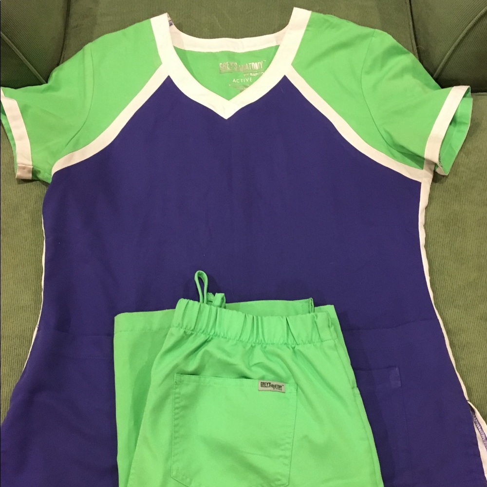 Grey’s Anatomy scrub set